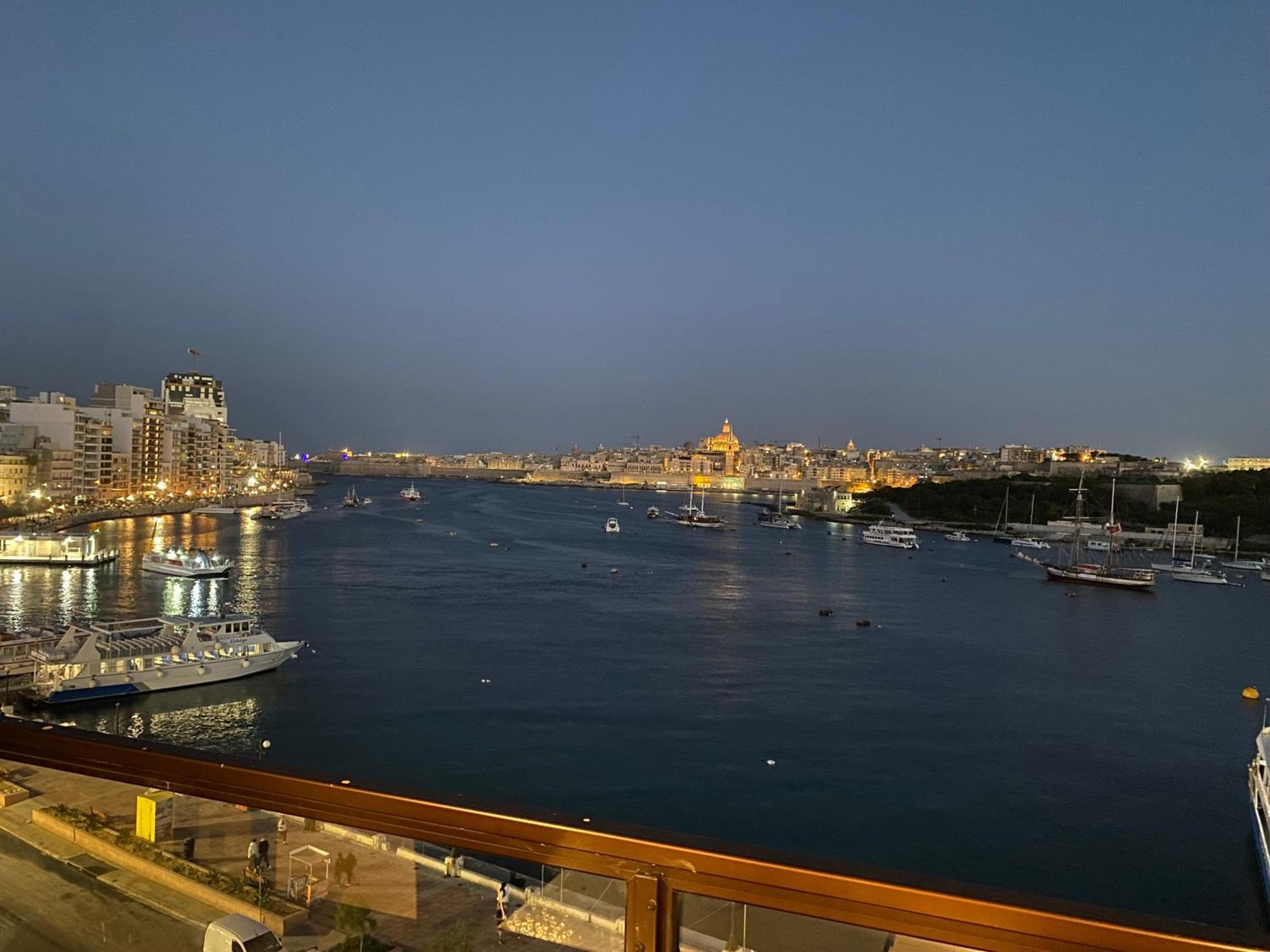 Seafront Harbour Haven - Steps To Ferry, Shops And Beaches Sliema Dış mekan fotoğraf